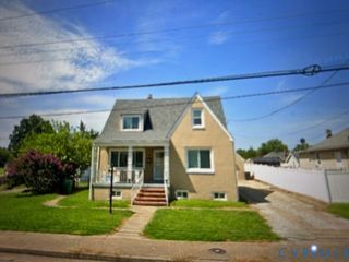 304 S 17th Ave, Hopewell, VA 23860