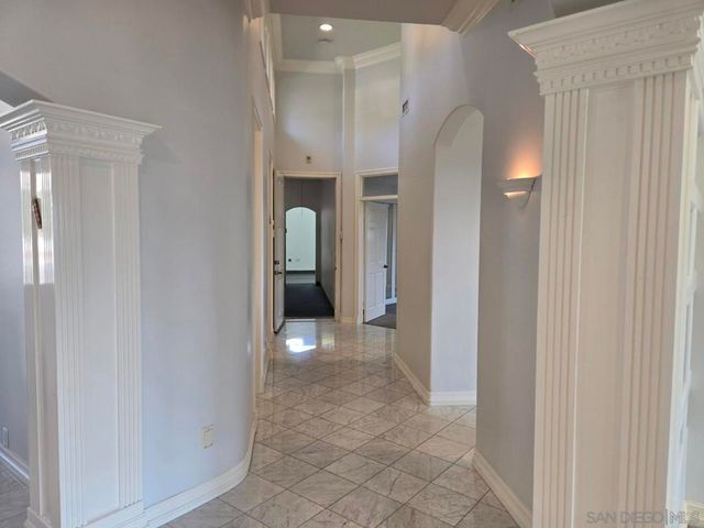 6727 Cavite Ct., San Diego, CA 92120