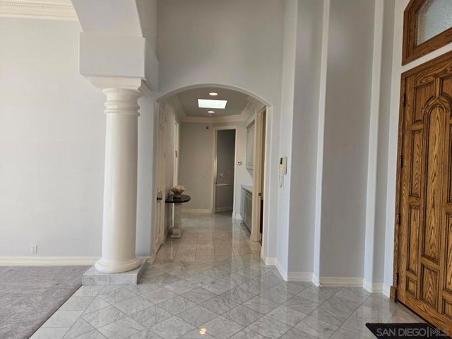 6727 Cavite Ct., San Diego, CA 92120
