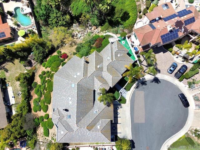 6727 Cavite Ct., San Diego, CA 92120