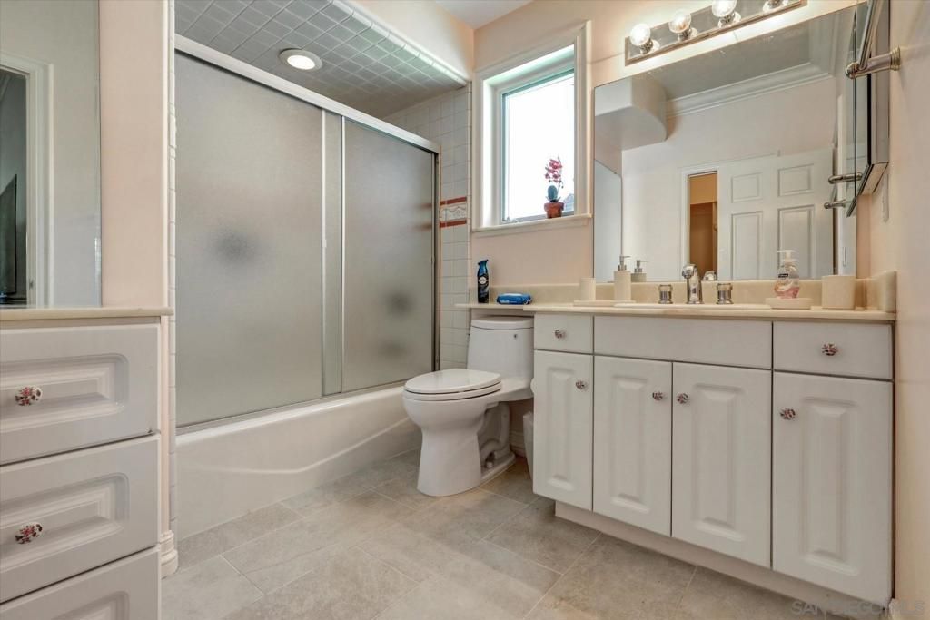 Image 31 of property listing at 6727 Cavite Ct., San Diego, CA 92120