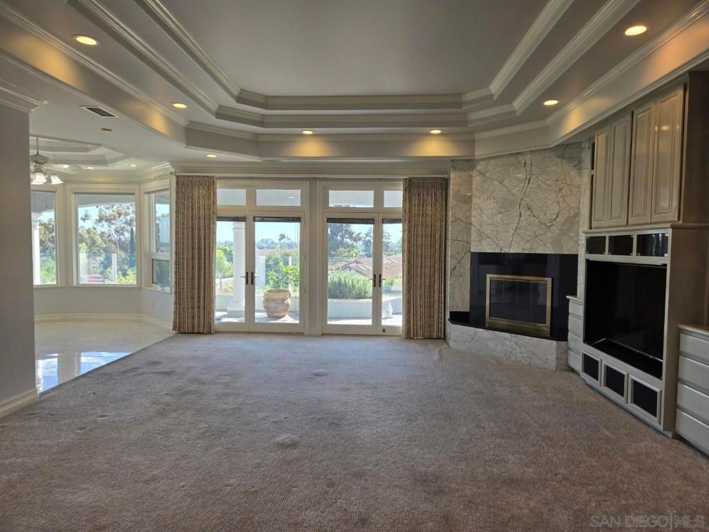 Image 8 of property listing at 6727 Cavite Ct., San Diego, CA 92120