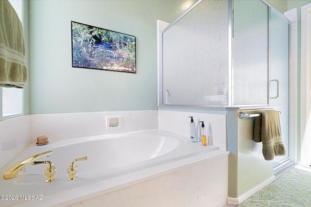 4877 S Meadow Ridge Drive, Green Valley, AZ 85622