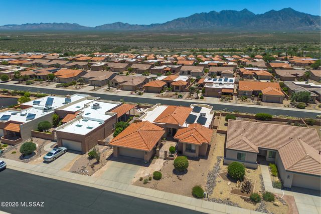 4877 S Meadow Ridge Drive, Green Valley, AZ 85622