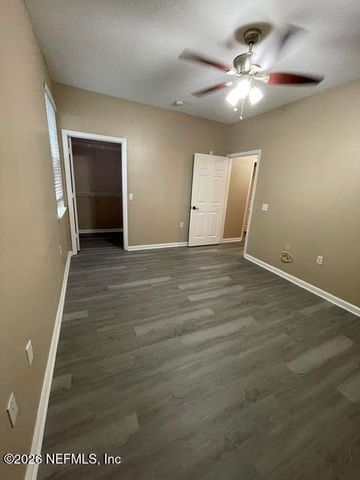 8550 TOUCHTON Road 1212, Jacksonville, FL 32216