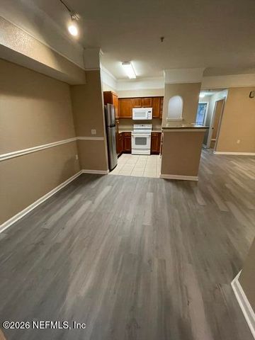 8550 TOUCHTON Road 1212, Jacksonville, FL 32216