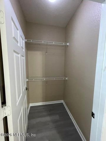 8550 TOUCHTON Road 1212, Jacksonville, FL 32216