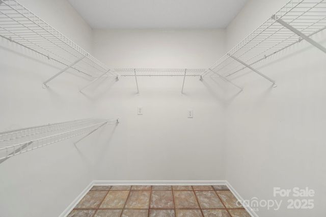 1015 Elizabeth Drive, Dallas, NC 28034