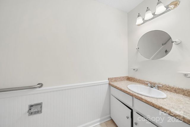 1015 Elizabeth Drive, Dallas, NC 28034