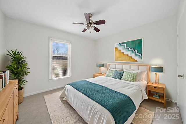 1015 Elizabeth Drive, Dallas, NC 28034