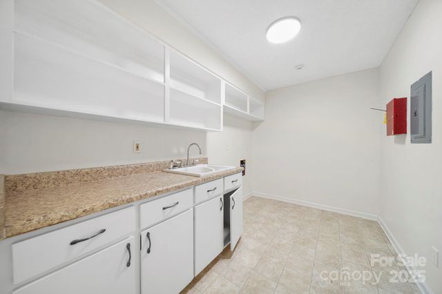 1015 Elizabeth Drive, Dallas, NC 28034