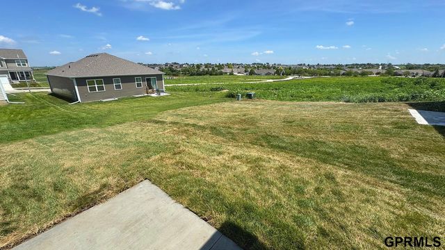 16317 Davidson Street, Bennington, NE 68007