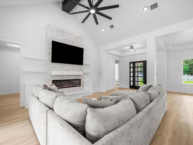 23223 Lazy Hollow Lane, Hockley, TX 77447