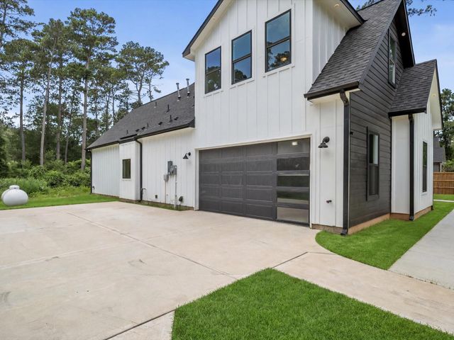 23223 Lazy Hollow Lane, Hockley, TX 77447