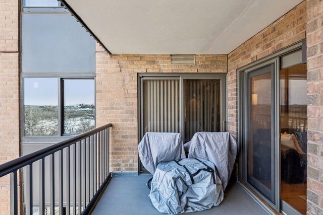 110 1st Avenue NE F803, Minneapolis, MN 55413