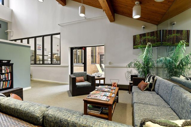 110 1st Avenue NE F803, Minneapolis, MN 55413