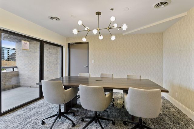 110 1st Avenue NE F803, Minneapolis, MN 55413