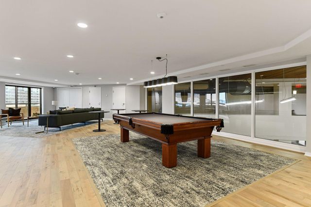 110 1st Avenue NE F803, Minneapolis, MN 55413