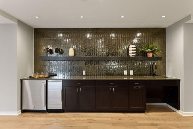 110 1st Avenue NE F803, Minneapolis, MN 55413