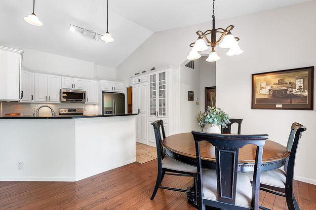 3333 Bluestem Cir, Rose Hill, KS 67133