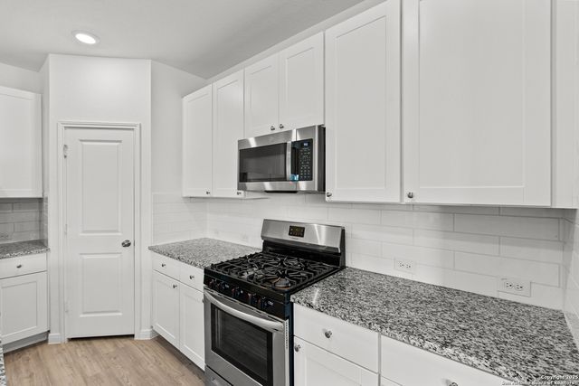 4419 Revetment Way, San Antonio, TX 78223