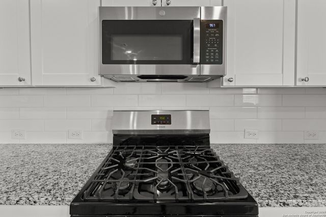 4419 Revetment Way, San Antonio, TX 78223