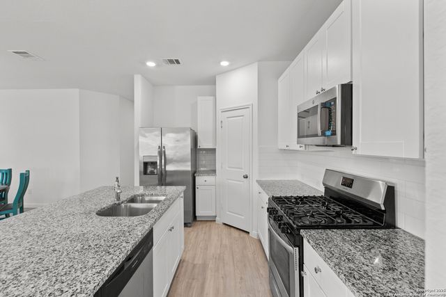 4419 Revetment Way, San Antonio, TX 78223