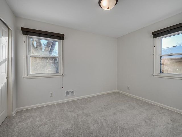 480 Emerson Avenue W, West Saint Paul, MN 55118