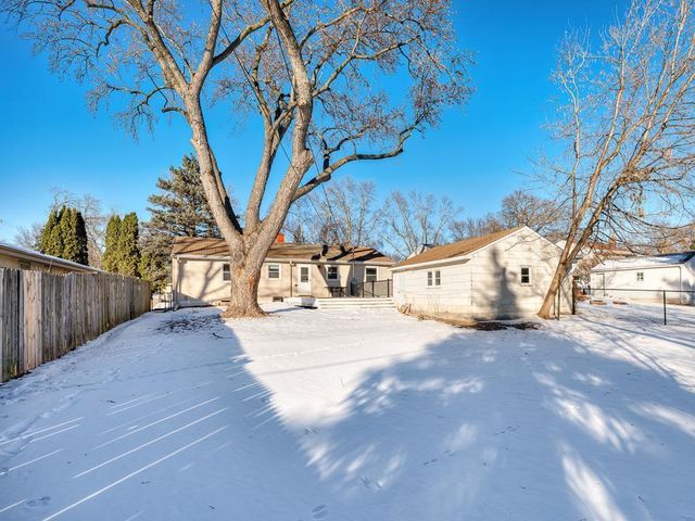 480 Emerson Avenue W, West Saint Paul, MN 55118