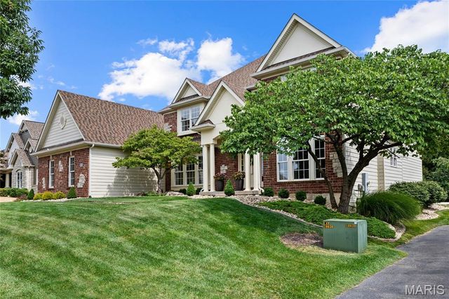 2366 Spring Mill Estates Drive, St Charles, MO 63303