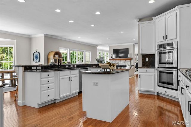 2366 Spring Mill Estates Drive, St Charles, MO 63303