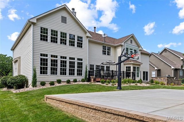2366 Spring Mill Estates Drive, St Charles, MO 63303