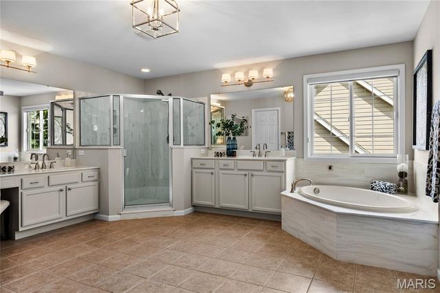 2366 Spring Mill Estates Drive, St Charles, MO 63303