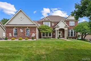 2366 Spring Mill Estates Drive, St Charles, MO 63303