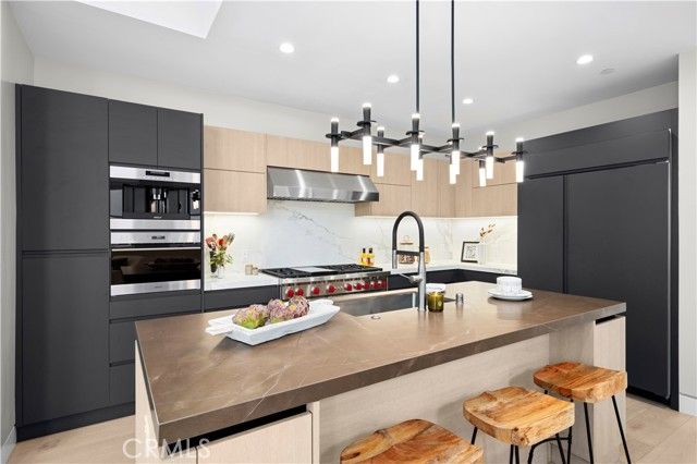 508 Acacia, Corona Del Mar (newport Beach), CA 92625