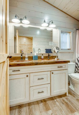 1065 Nolan Road, Cumberland Furnace, TN 37051