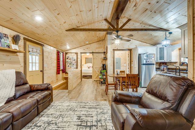 1065 Nolan Road, Cumberland Furnace, TN 37051