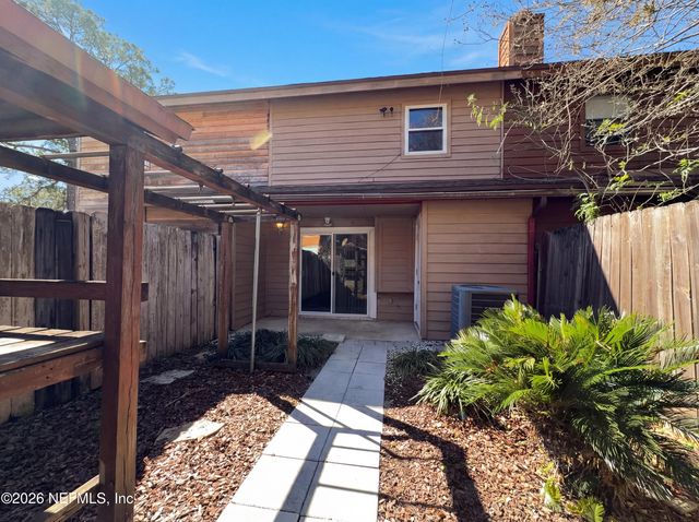 4473 MELISSA Court W, Jacksonville, FL 32210