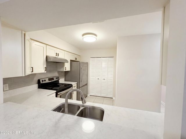 4473 MELISSA Court W, Jacksonville, FL 32210