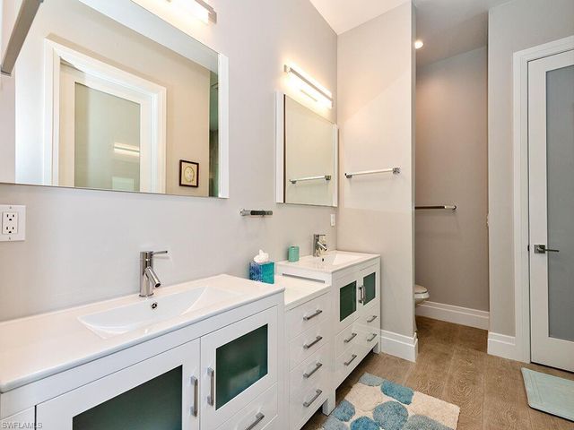 712 108th AVE N, Naples, FL 34108