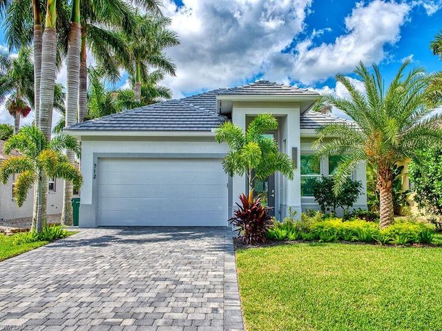 712 108th AVE N, Naples, FL 34108