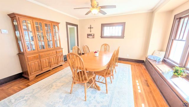 930 Lawrence ST, Emporia, KS 66801