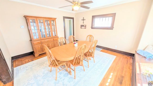 930 Lawrence ST, Emporia, KS 66801