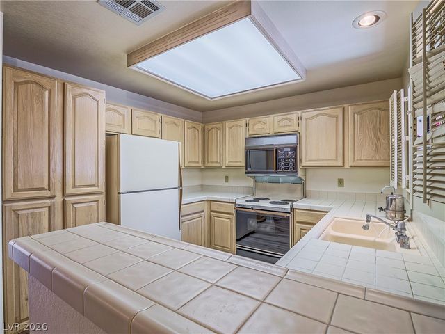 2851 South Valley View Boulevard 1178, Las Vegas, NV 89102