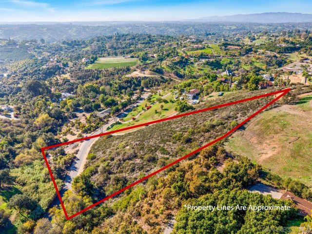 3770 Peony Dr 20, Fallbrook, CA 92028