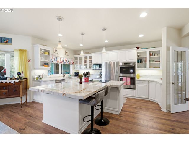 10920 MARTIN Ln Ne, Aurora, OR 97002