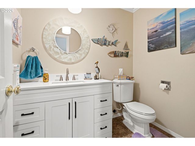 10920 MARTIN Ln Ne, Aurora, OR 97002