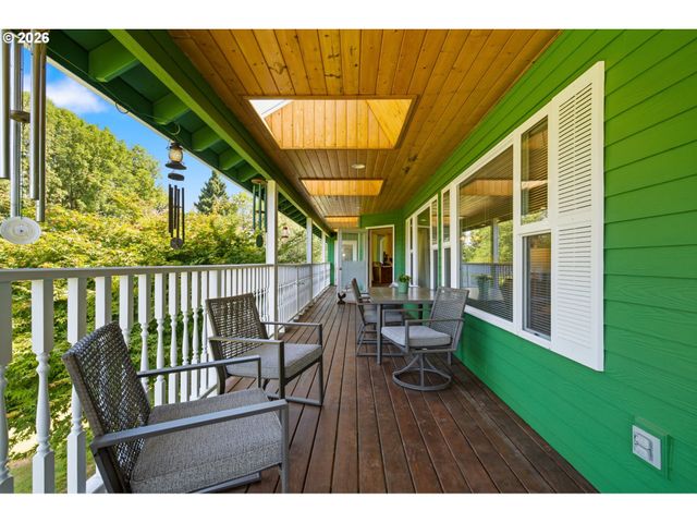 10920 MARTIN Ln Ne, Aurora, OR 97002