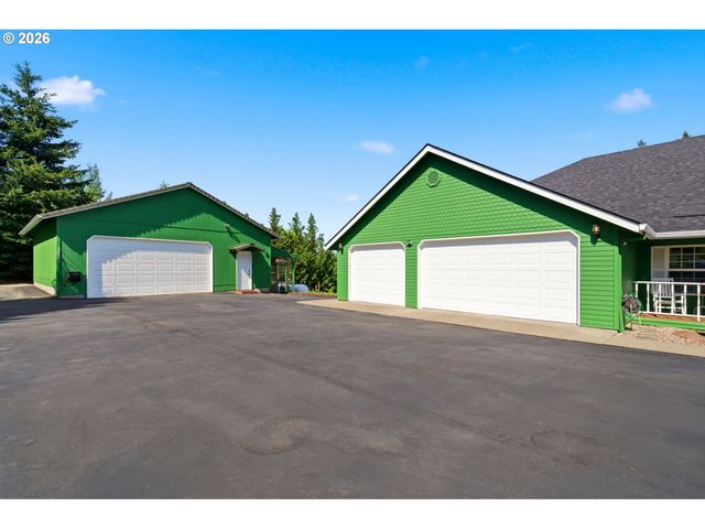 10920 MARTIN Ln Ne, Aurora, OR 97002