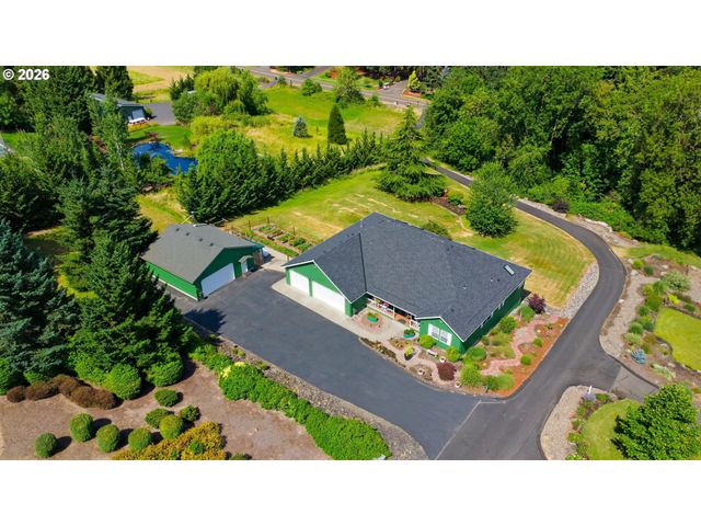 10920 MARTIN Ln Ne, Aurora, OR 97002